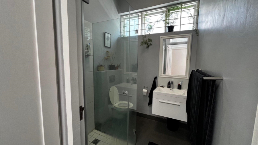 To Let 2 Bedroom Property for Rent in Observatory Western Cape